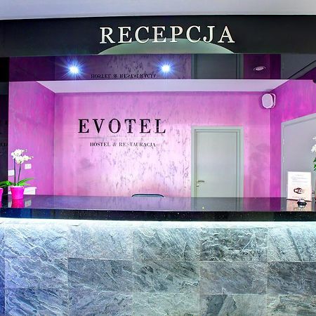 Hostel Evotel Зельонка Екстер'єр фото