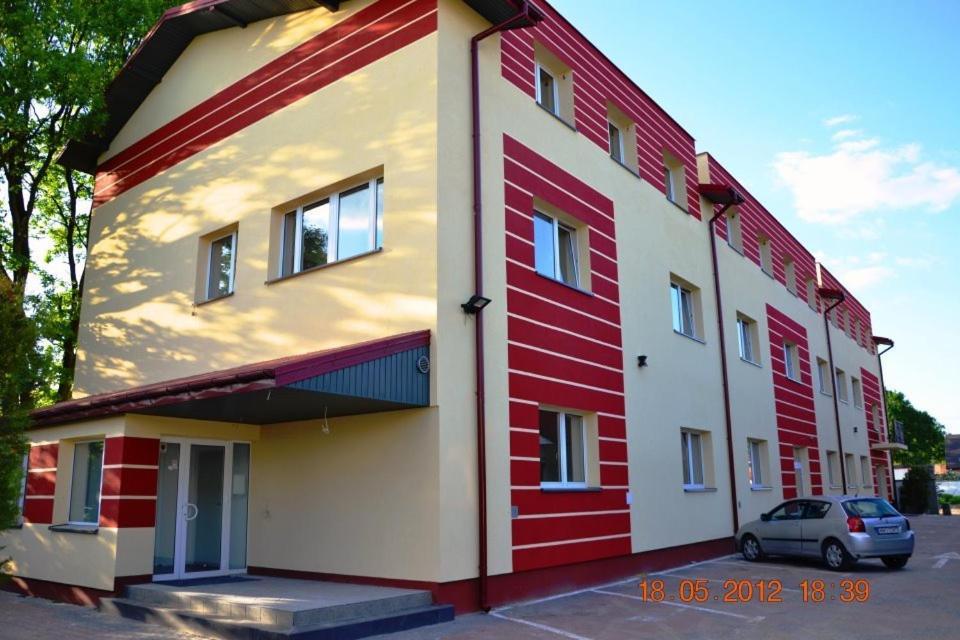 Hostel Evotel Зельонка Екстер'єр фото
