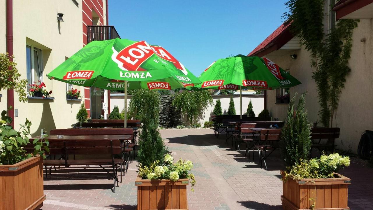 Hostel Evotel Зельонка Екстер'єр фото